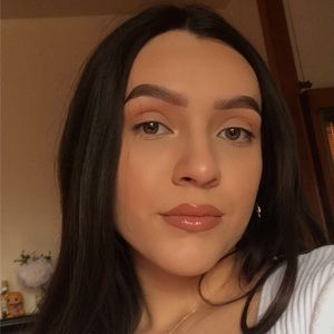 Meet your Posher, Giselle